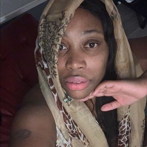 Meet your Posher, Deneve